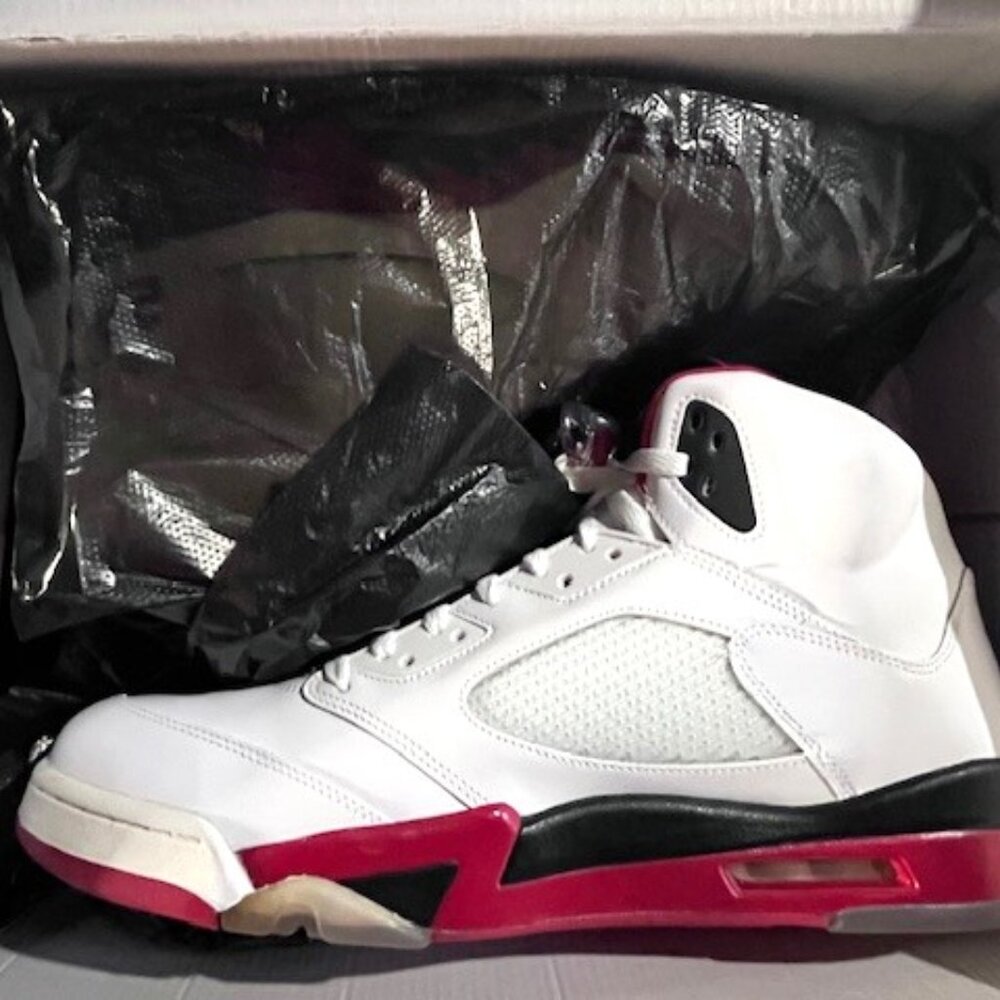 Air Jordan 5 Retro White/Fire Red-Black